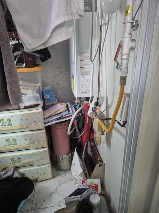 일산 마두동 누수탐지, 난방 온수배관 압력검사 및 싱크대 밑 가스탐지 굴착 수리