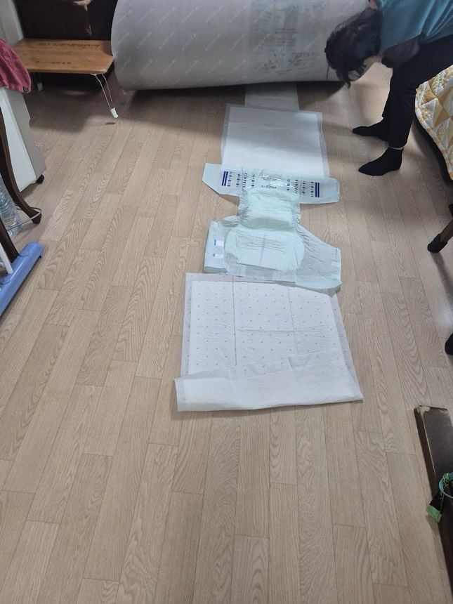 누수탐지비용 시공사례 - 일산 마두동 누수탐지, 난방 온수배관 압력검사 및 싱크대 밑 가스탐지 굴착 수리